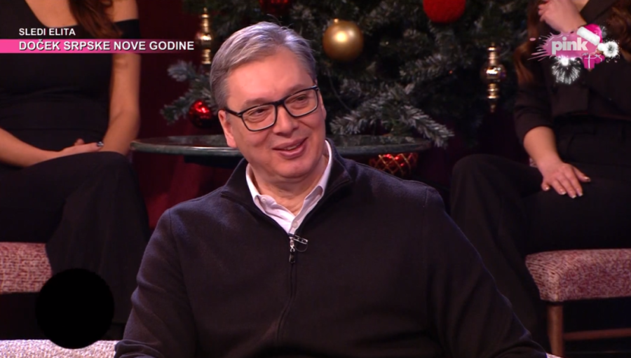Predsednik Vučić odgovorio sva na pitanja voditeljke: Prosečna starost, najstarija opština, BDP...