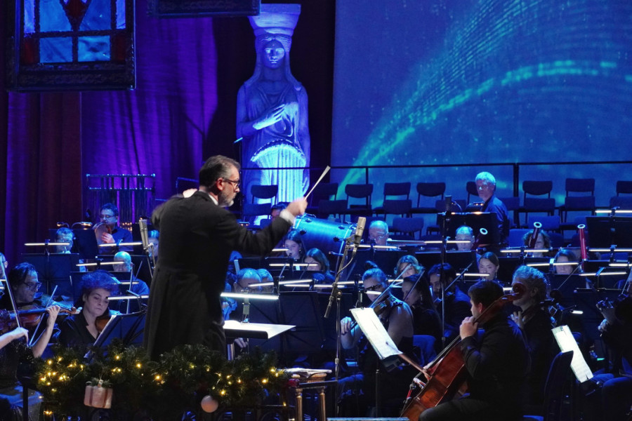 Uz ovacije održan Novogodišnji gala koncert Opere Narodnog pozorišta: Izvođači su ove stvari ostavljali na sceni (FOTO)