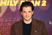 Kit Harington van sebe od besa zbog peticije fanova "Igre prestola": Kako se usuđujete?