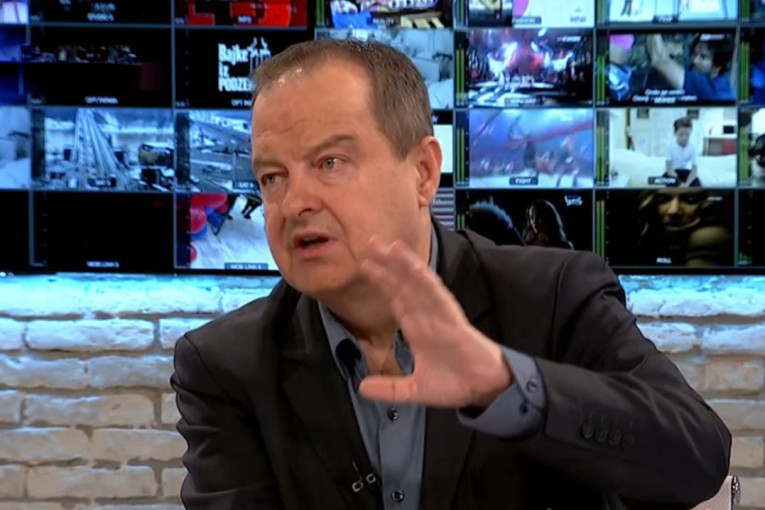 Predsednik o sramnom napadu na Anu Bekutu: Zvao sam je i zahvalio joj se što je pružila otpor divljacima (VIDEO)