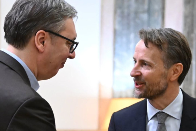 Vučić o lečenju bolesne dece: Negde je čak i stostruko više nego za vreme bivše blokaderske vlasti!