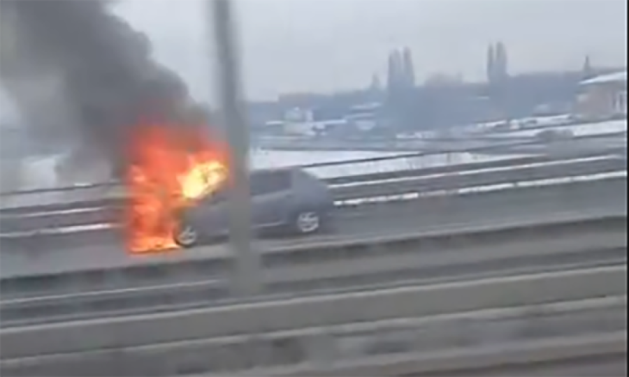 Lančani sudar na auto-putu! Užas u smeru ka Beogradu, slupano nekoliko automobila (VIDEO)