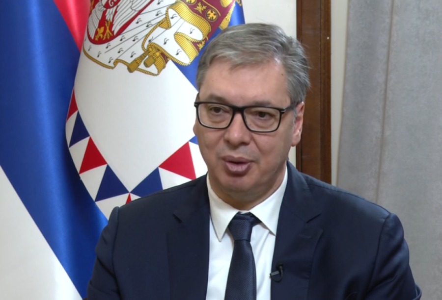 Oglasio se Vučić: Jedina politika blokadera je uništavanje svih vrednosti pristojne i normalne Srbije!
