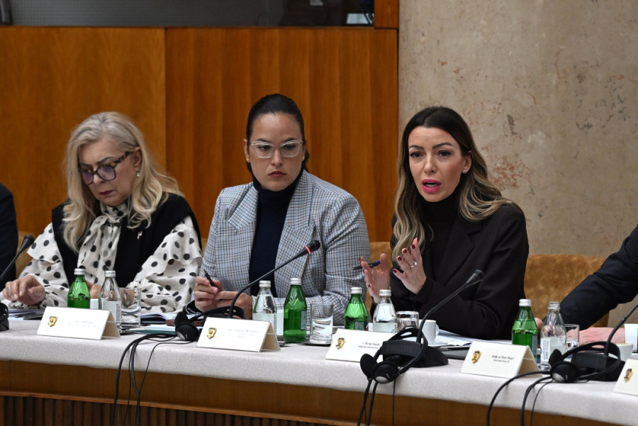 Sednica Republičkog štaba za vanredne situacije: Svi imaju struju, ali nas čeka minus i vanredno ostaje samo u Ivanjici (FOTO/VIDEO)