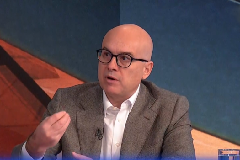 Vučević osudio divljački napad na predsednika Vučića u Čačku: Nikada nijedan političar nije bio izložen tako monstruoznoj kampanji!