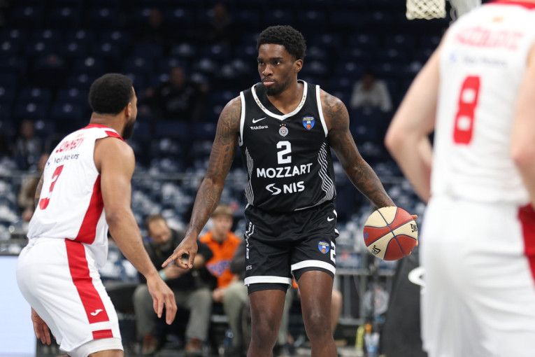 Milton napustio Beograd: Bek Partizana se vraća u SAD!