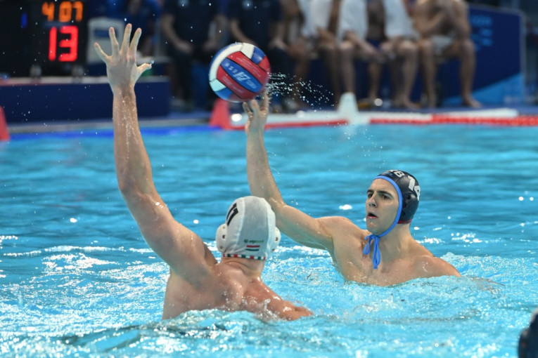 Srbija u polufinalu EP! Moćni Delfini potopili i Mađarsku! (FOTO)