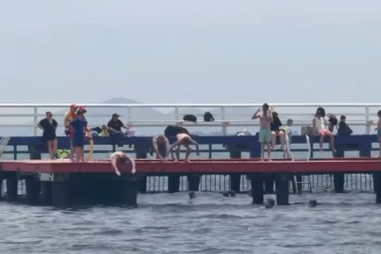 Čuveni voditelj slomio kuk: Posle teške povrede i hitne operacije se oglasio iz bolnice (FOTO)