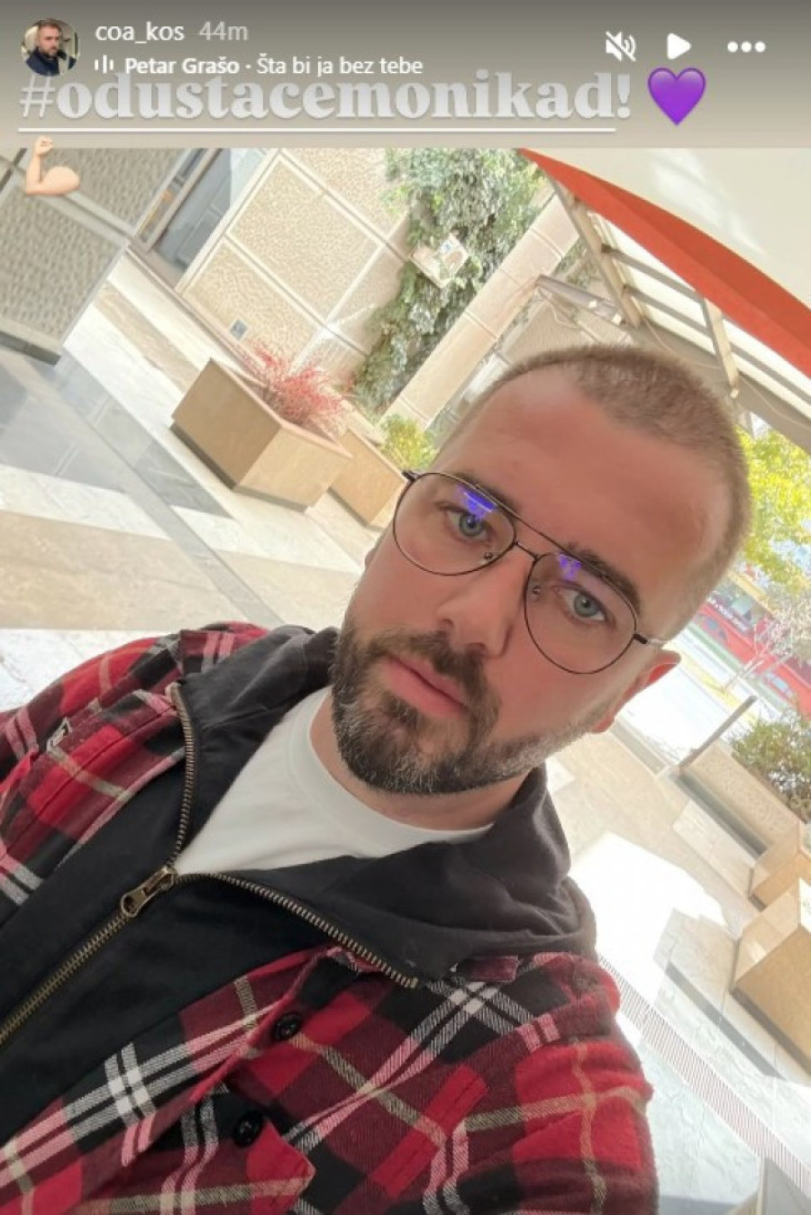 Aca Kos se oglasio posle privođenja, a odmah i Čeda Jovanović: "On je najveći grešnik u državi"