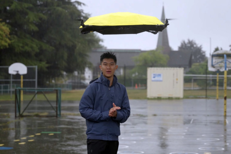 Najveća solarna oluja u poslednje dve decenije: Polarna svetlost stiže i do našeg regiona (FOTO)