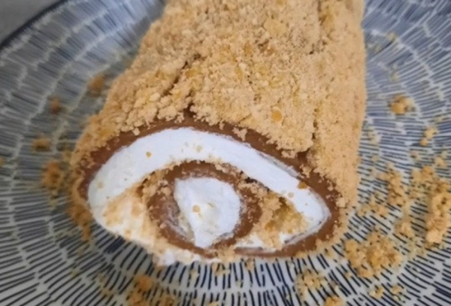 Recept dana: Sultanova sarma sa plazmom gotova za 15 minuta, kolač koji nestaje brže nego što se hladi