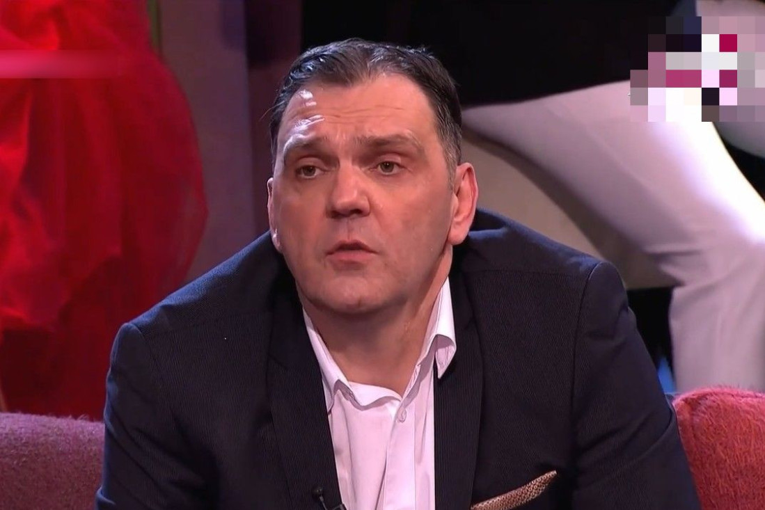 "Bio sam sa tom osobom..." Minin Kasper o odnosu s fatalnom plavušom iz "Zadruge" - sve priznao pred pevačicom!