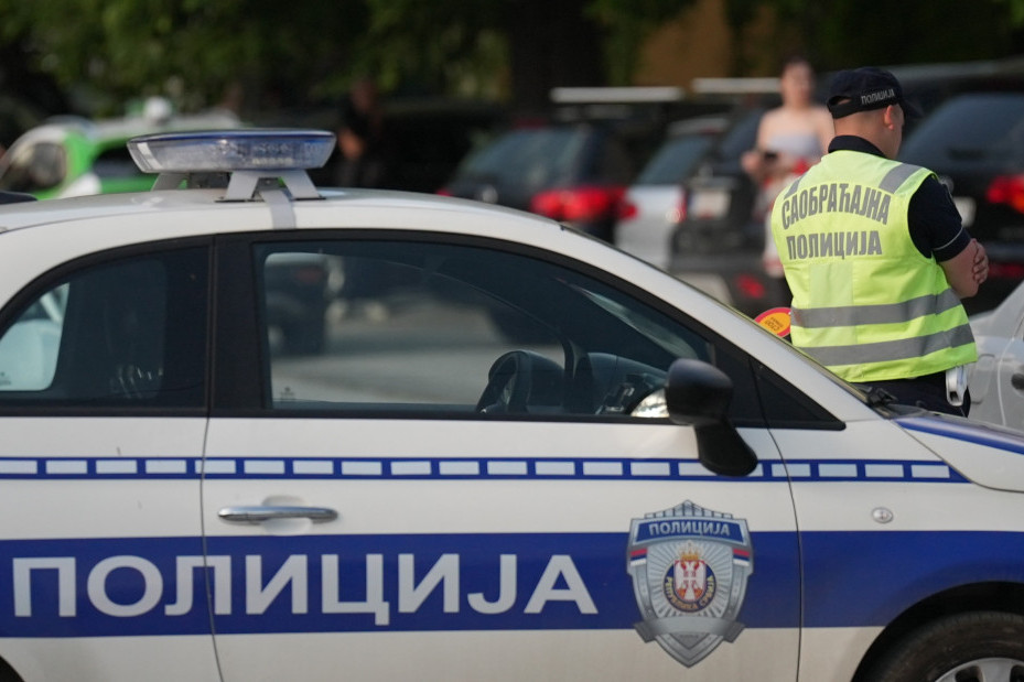 Buktinja na magistrali: Zapalio se automobil kod Ivanjice, evo šta je vozač uradio!