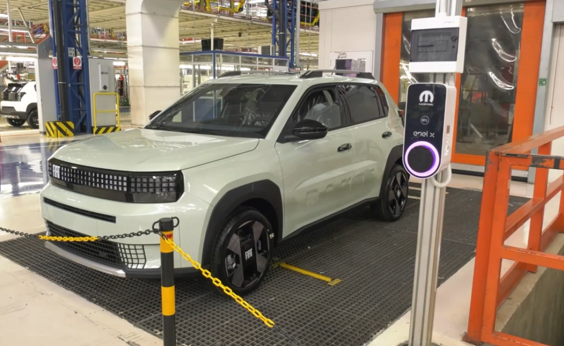 U Kragujevcu počela proizvodnja "Grande pande" na benzin (VIDEO)