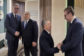 Važni susreti u Davosu: Vučić se sastao sa Viktorom Orbanom i Šavkatom Mirzijojevim (FOTO)