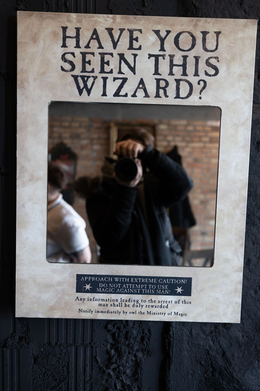 Ako na Dorćolu vidiš metlu – ne brini: Svi idu na after u Hari Poter kafić! (FOTO/VIDEO)