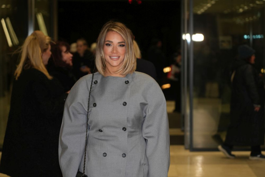 Edita u petom mesecu vežba punom parom! Obukla trudničke helanke i poručila: "Rastemo" (FOTO)