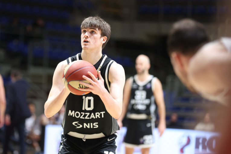 Valjak nastavio da melje na Jadranu! Partizan ponovo bolji od Igokee!