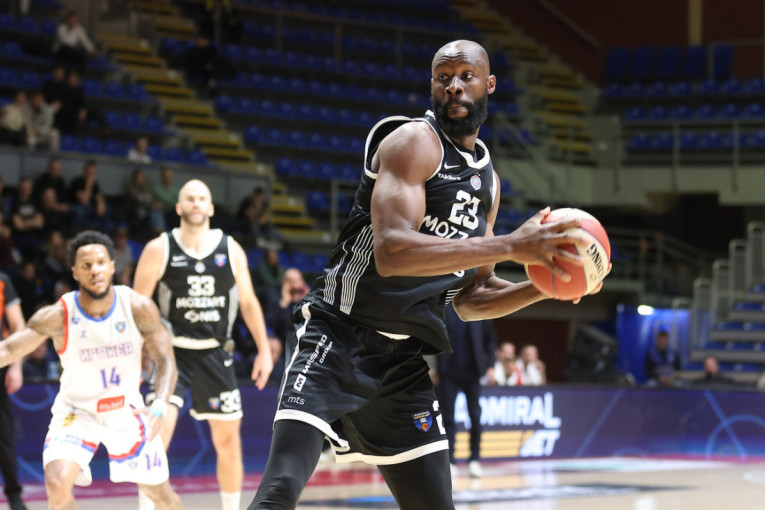 Valjak nastavio da melje na Jadranu! Partizan ponovo bolji od Igokee!