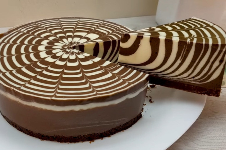 Recept dana: Borovnica tart sa belom čokoladom je osvežavajuće slatko zadovoljstvo - lagan, a efektan desert bez pečenja