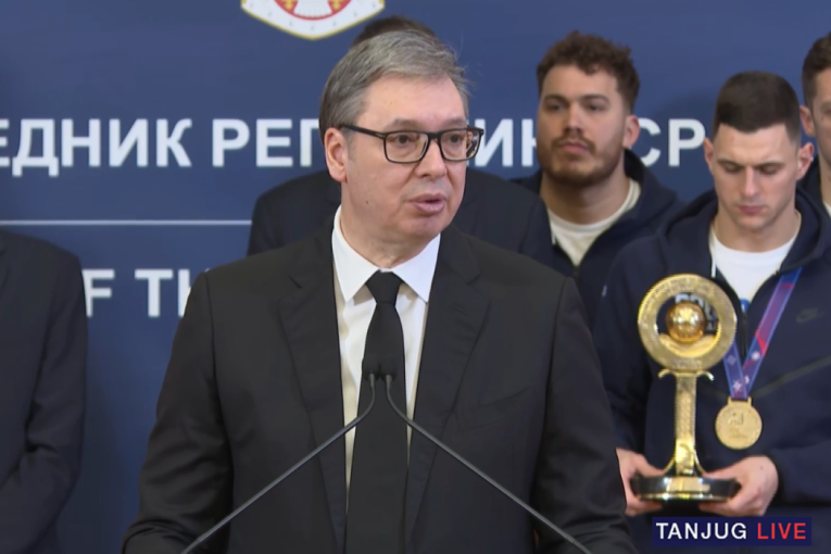 Vučić organizovao prijem za zlatne delfine: Znao sam koje su probleme imali naši vaterpolisti (FOTO/VIDEO)