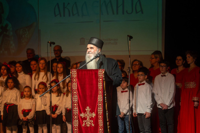 Fondaciji "Za srpski narod i državu" uručena Svetosavska nagrada u Кruševcu (FOTO)