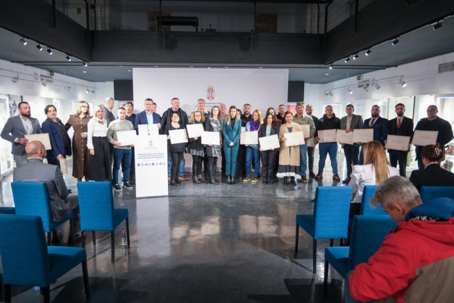 Ministarka Mesarović uručila sertifikate za stare zanate: Oni su čuvari kulturne baštine i tradicije