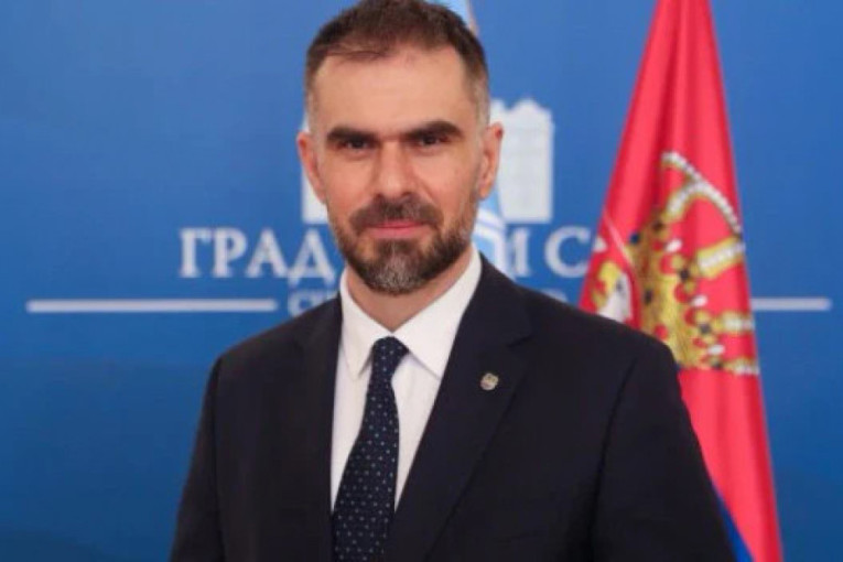 Glavni blokader sa Pravnog u Nišu otišao na odmor: Pogodite gde letuje - nije Hrvatska (VIDEO)