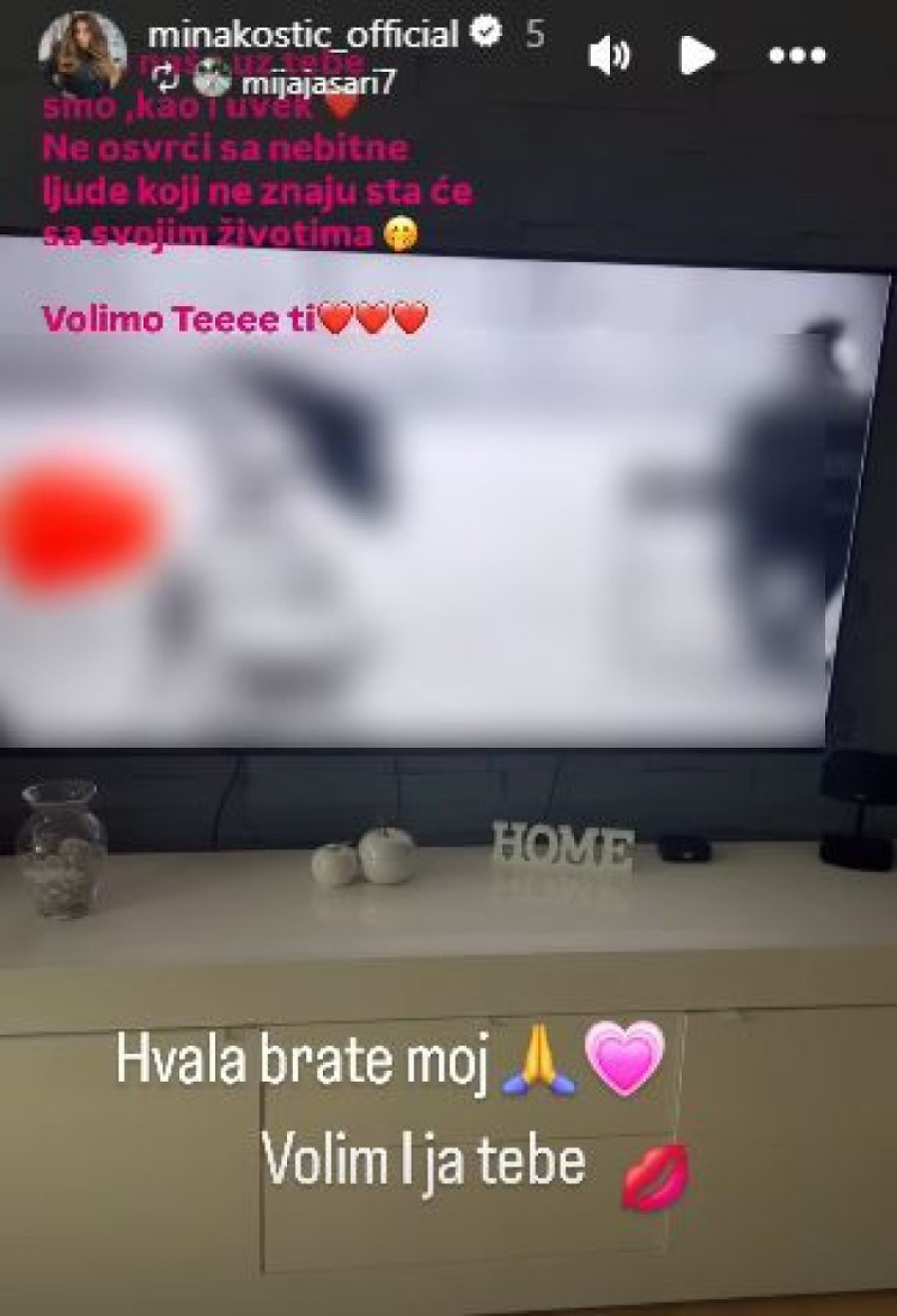Ovo je Mija, brat Mine Kostić: Evo i da li podržava njenu ljubav s Kasperom! (FOTO)
