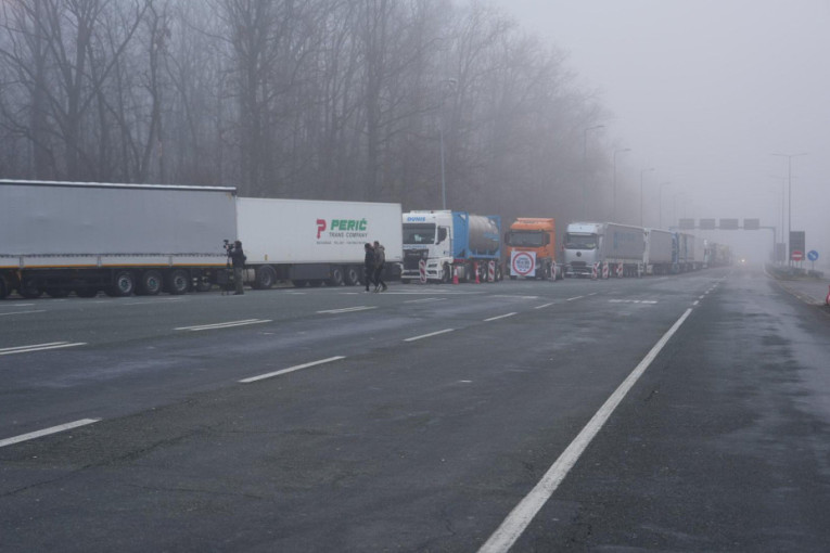 Crnogorci odustali od blokade graničnih prelaza! Evo šta kažu prevoznici iz BiH i Hrvatske