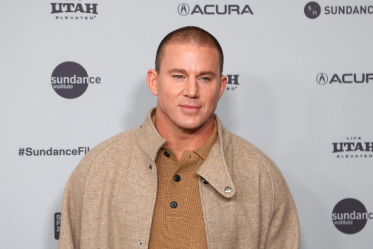 Čening Tejtum u suzama na premijeri novog filma: Potresna priča u kojoj mu ćerku igra devojčica pronađena na pijaci (FOTO/VIDEO)