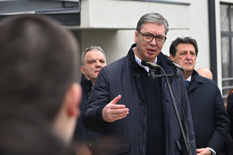 Vučić: Narednih dana razgovor o ''Petoletki'', moramo da pronađemo dugoročno rešenje