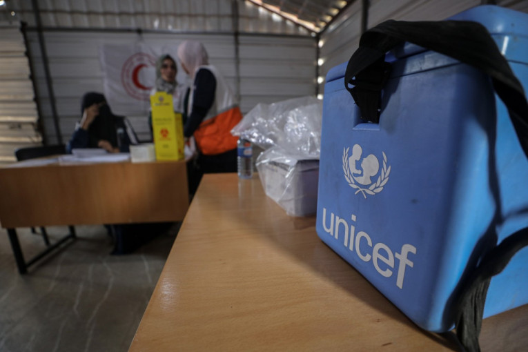 Tračak nade za decu u Gazi: UNICEF uspeo da dostavi školske materijale, posle dve i po godine