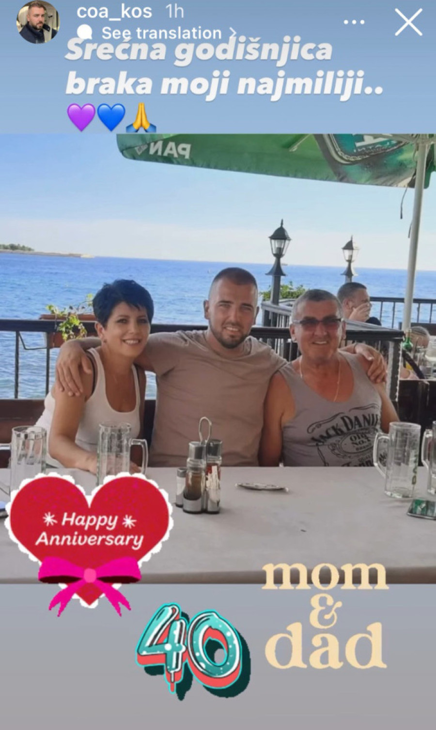 Ovo su roditelji prijatelja Čede Jovanovića: Aca zagrljen sa mamom i tatom (FOTO)