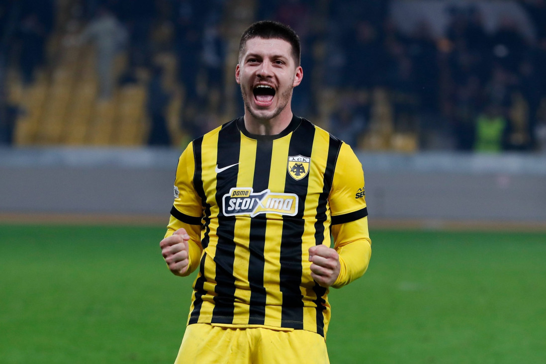 AEK je šampion! Grčki fudbal ne pamti ovakvo ludilo, Nikolić heroj žutog dela Atine! (VIDEO)