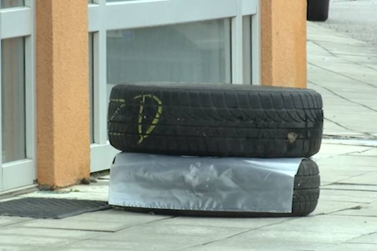 Pronađena bomba u lokalu u Požarevcu: Zaposlena je iznela na ulicu (FOTO)