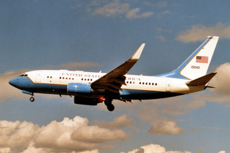 Moćni američki avion poleteo na zapad! "Vazdušna ratna soba" napustila Vašington, niko ne zna zbog čega