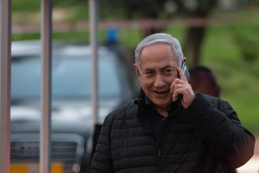 Trampova armada opkoljava Iran: Da li je Bliski istok na ivici još jednog rata?