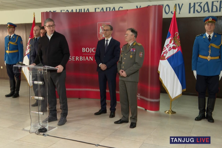 Vučić nakon sastanka na Topčideru: Zabrinut sam zbog vojnih saveza u regionu, govorili smo o vojnom roku od 75 dana - uskoro odluka o tome