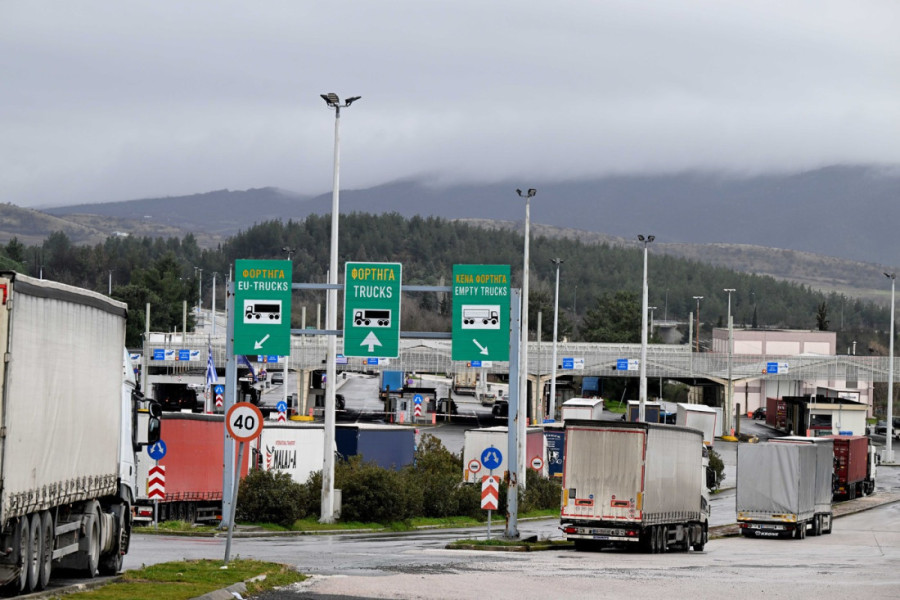 Mandić: Prevoznici u ponedeljak donose odluku od kada će ponovo blokirati prelaze