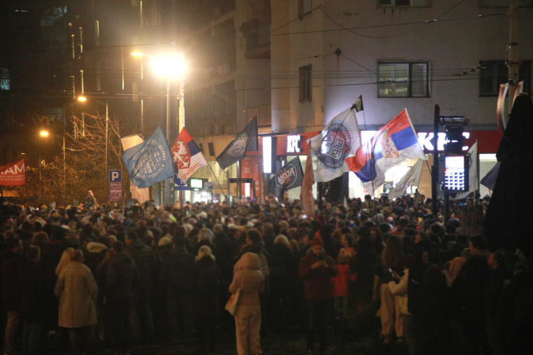 Neće da grade, hoće da ruše! Vučić raskrinkao ko stoji iza haosa na Ušću