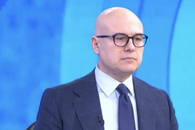 Vučević oštro reagovao na postupke Kleutove i Đokića: Od fakulteta napravio političke baze!