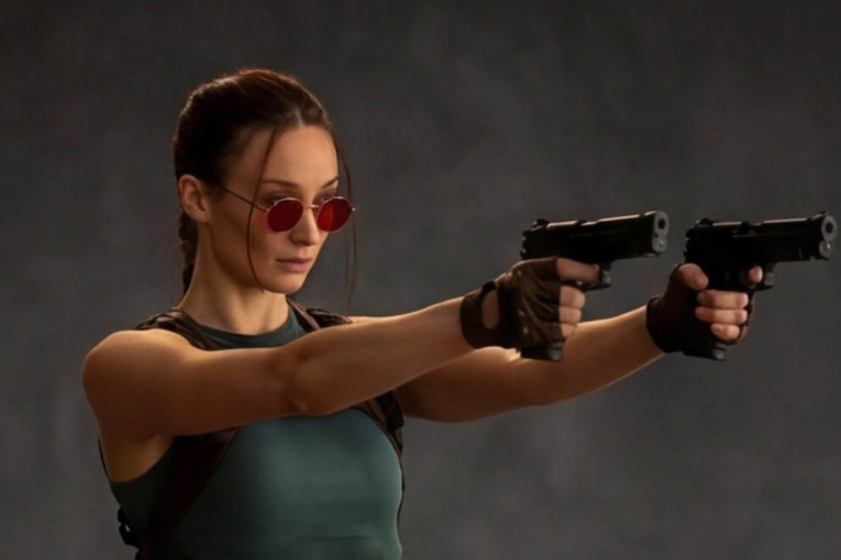 Sofi Tarner otkrila šta je morala da uradi zbog uloge Lare Kroft: Saznala je i da ima jedan problem (FOTO)