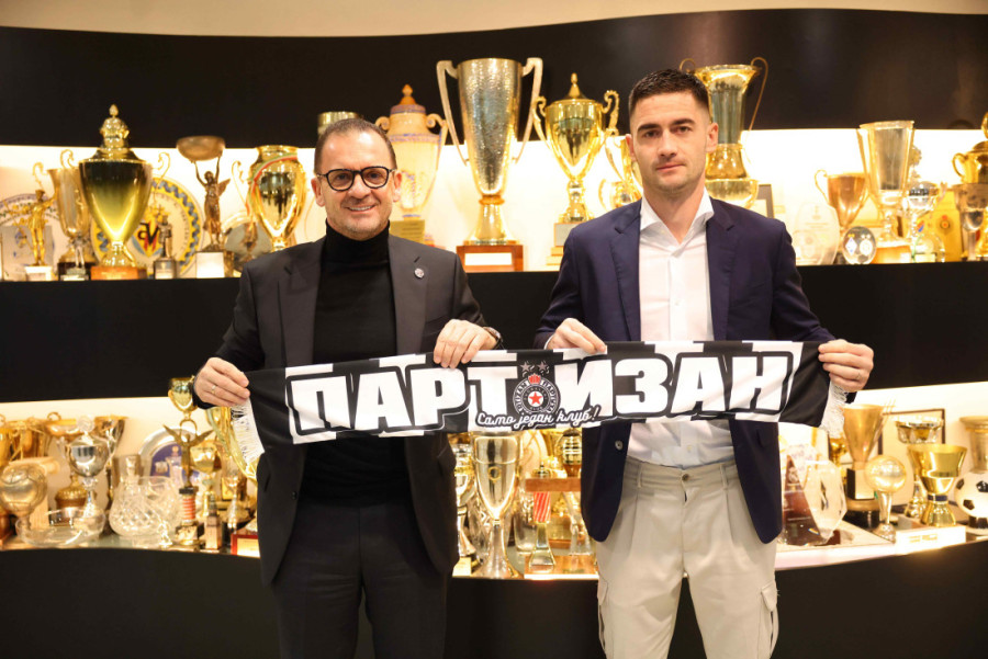 Partizan predstavio trio: Dan uoči nastavka šampionata kao jedan kažu - cilj je titula! (FOTO/VIDEO)