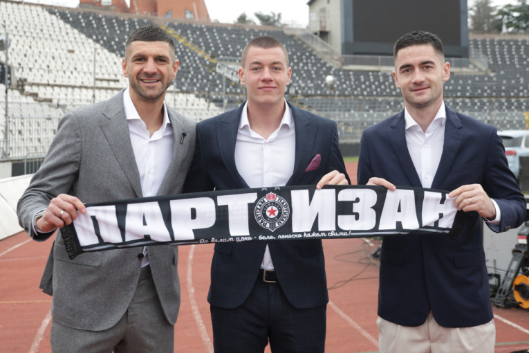 Partizan predstavio trio: Dan uoči nastavka šampionata kao jedan kažu - cilj je titula! (FOTO/VIDEO)