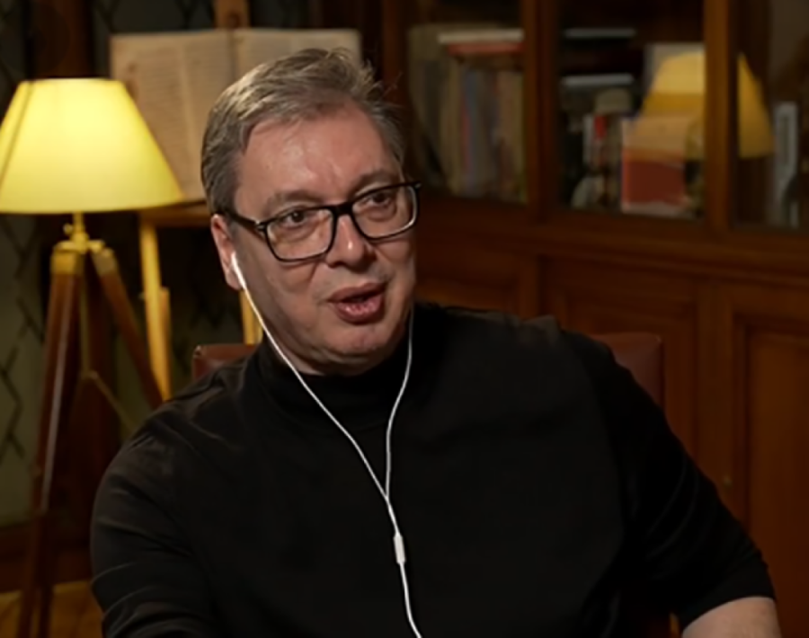 Prvo TikTok obraćanje: Desetine hijada ljudi gledalo predsednika Vučića (VIDEO)