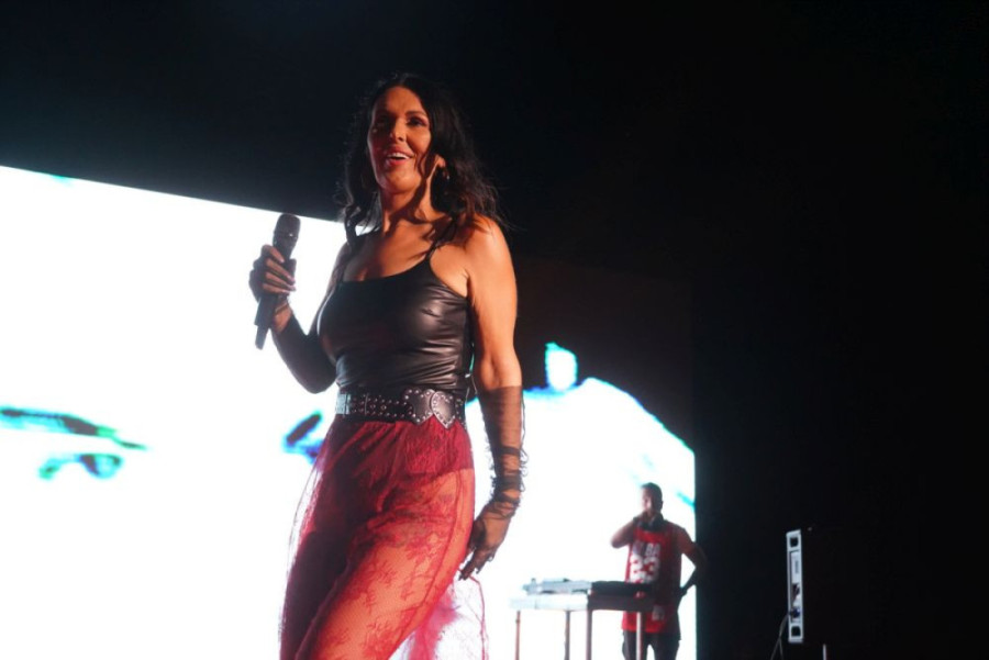 Hit cenovnik Nataše Bekvalac! Sestra ju je otkucala (FOTO)