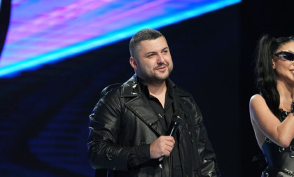 Susret koji su svi čekali! Asmin konačno sa ćerkom Norom, postavio joj pitanje koje je sve slomilo (VIDEO)