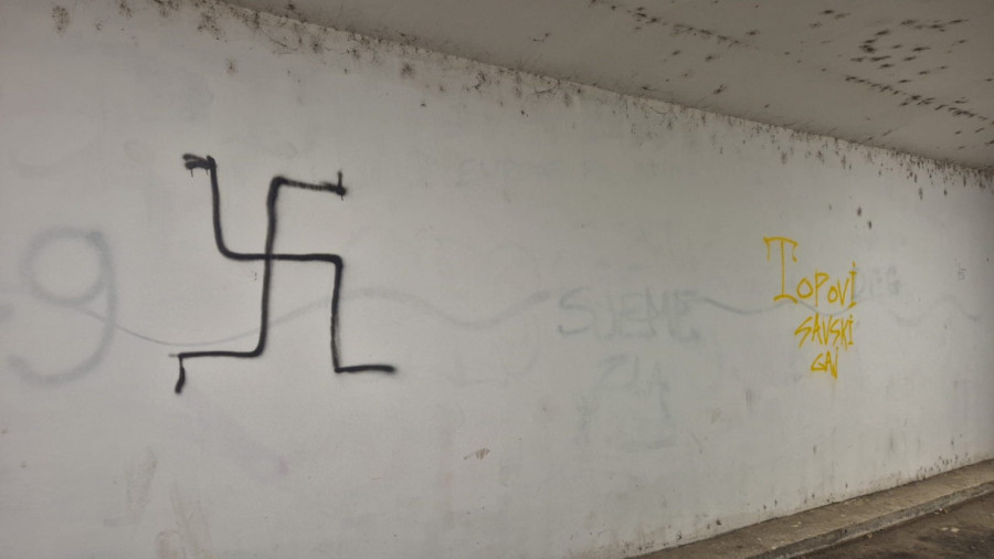 Ponovo ustaški i nacistički simboli: U Zagrebu osvanule preteće poruke Miloradu Pupovcu