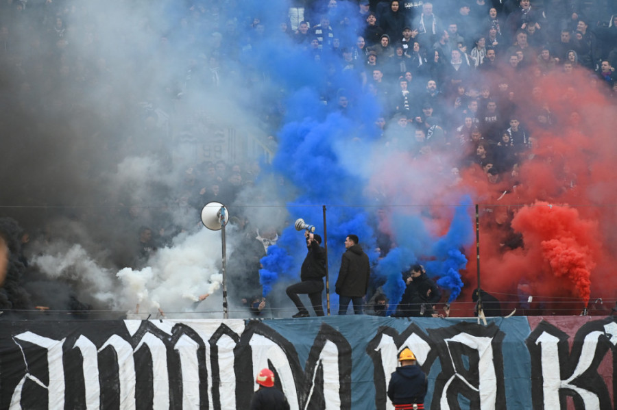 Partizan kiksnuo već na startu! Uprkos igraču više, ostala "nula", Zvezda može da se vrati na prvo mesto (FOTO)